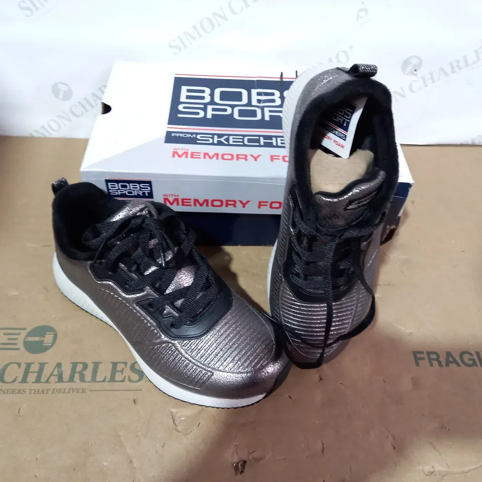 BOXED PAIR OF SKECHERS - SIZE 4.5