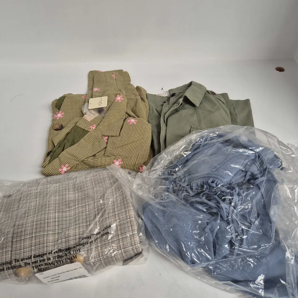 APPROXIMATELY 37 ASSORTED WOMENS BLAZERS/TOPS CLOTHING ITEMS IN VARIOUS SIZES, STYLES & COLOURS TO INCLUDE BRANDS SUCH AS TALBOTS, FREE PEOPLE, ETC - COLLECTION ONLY