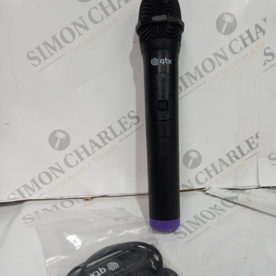 BOXED USB POWERED WIRELESS UHF MICROPHONE 