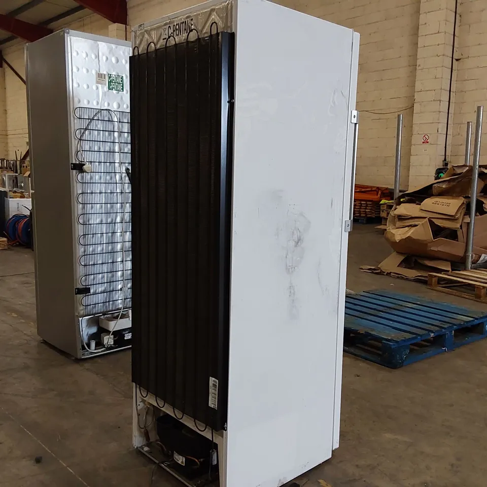 HOTPOINT UPRIGHT FRIDGE IN WHITE 