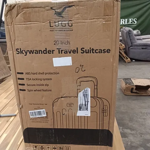 BOXED KEPLIN LUGG 20 INCH SKYWANDER TRAVEL SUITCASE 