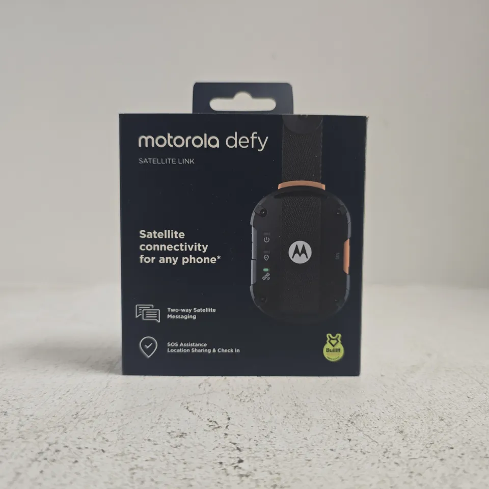 BOXED MOTOROLA DEFY SATELLITE LINK