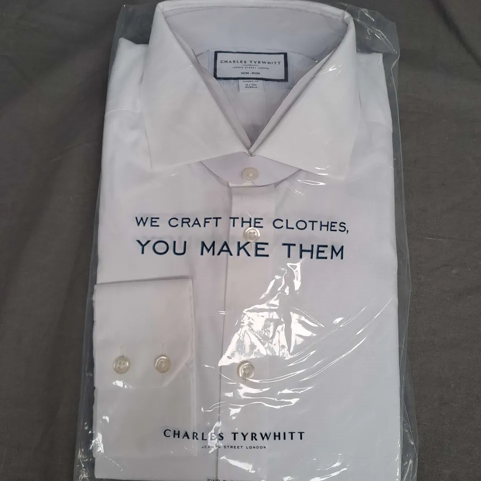 CHARLES TYRWHITT CLASSIC FIT NON-IRON SHIRT IN WHITE SIZE 16/33"
