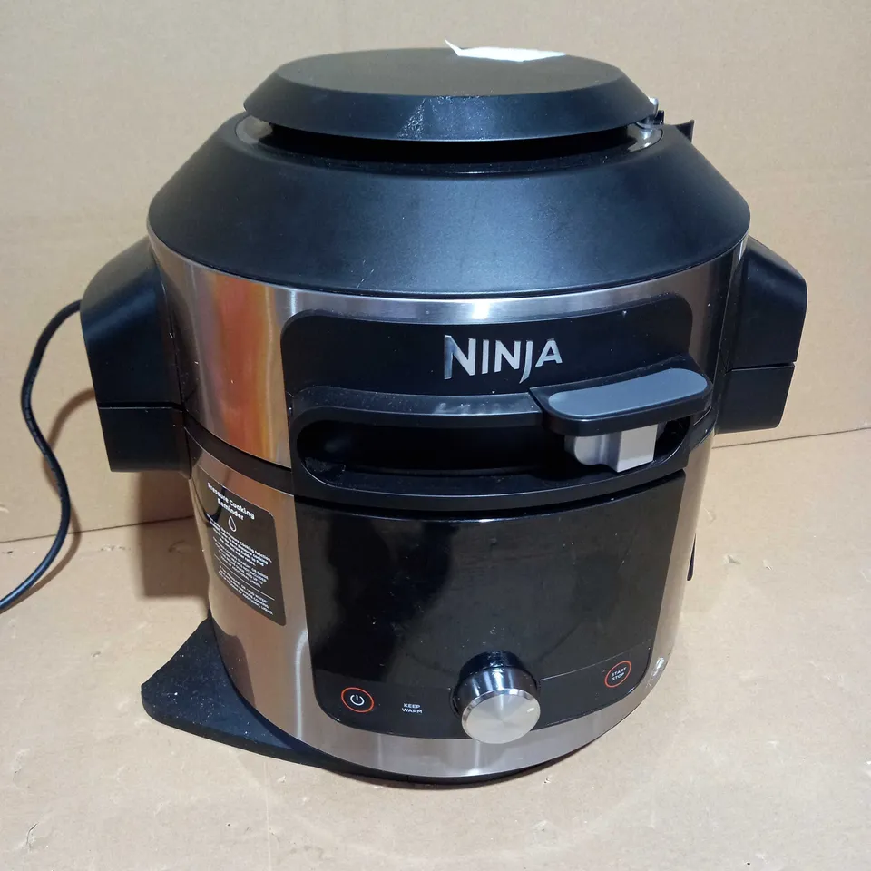 NINJA FOODI SMARTLID MULTI COOKER 