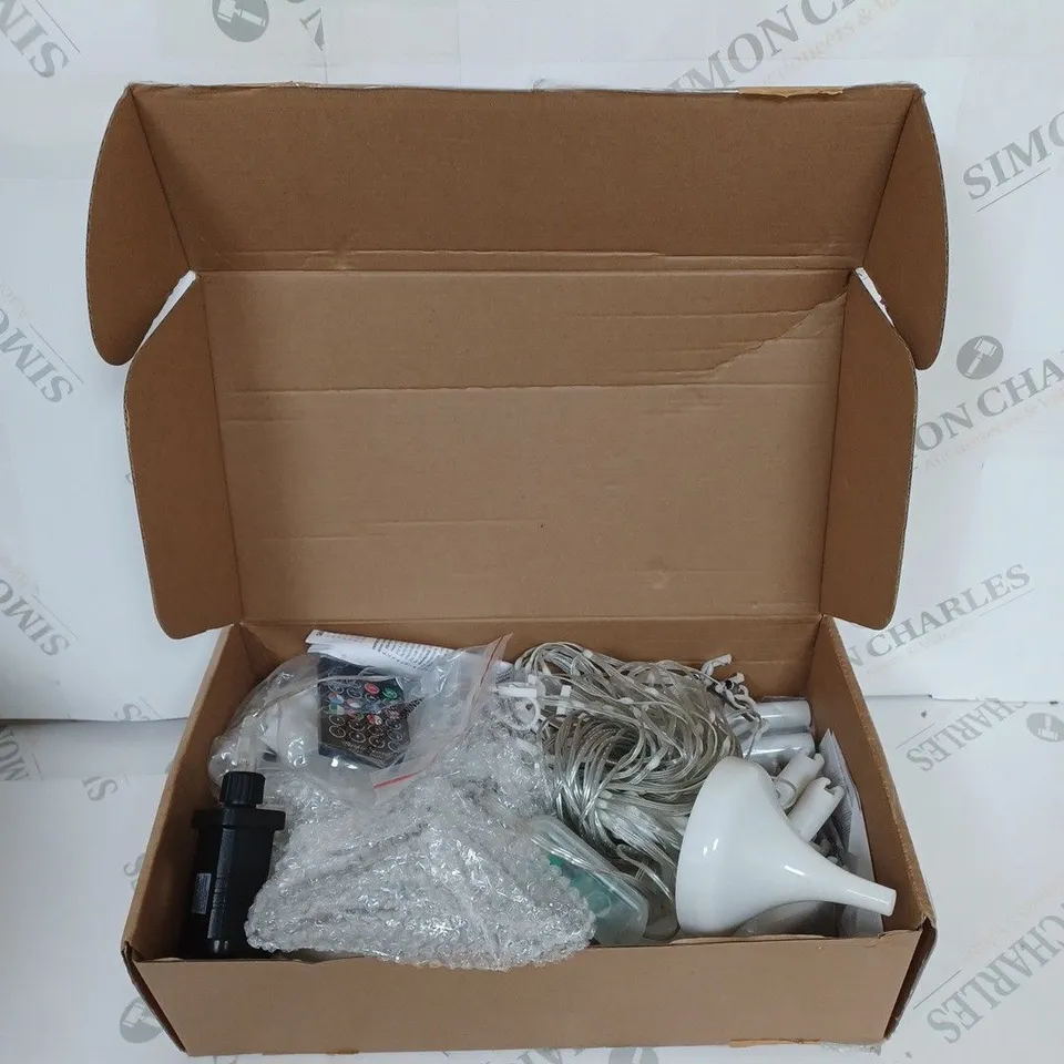 BOXED FLIPO INDOOR/OUTDOOR CHRISTMAS TREE LIGHT