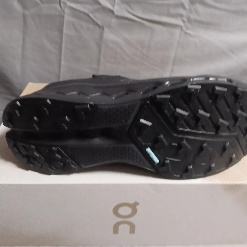 BOXED PAIR OF ON RUNNING CLOUDSURFER TRAIL 2 WP BLACK – WOMENS TRAIL SHOES - UK SIZE 6.5