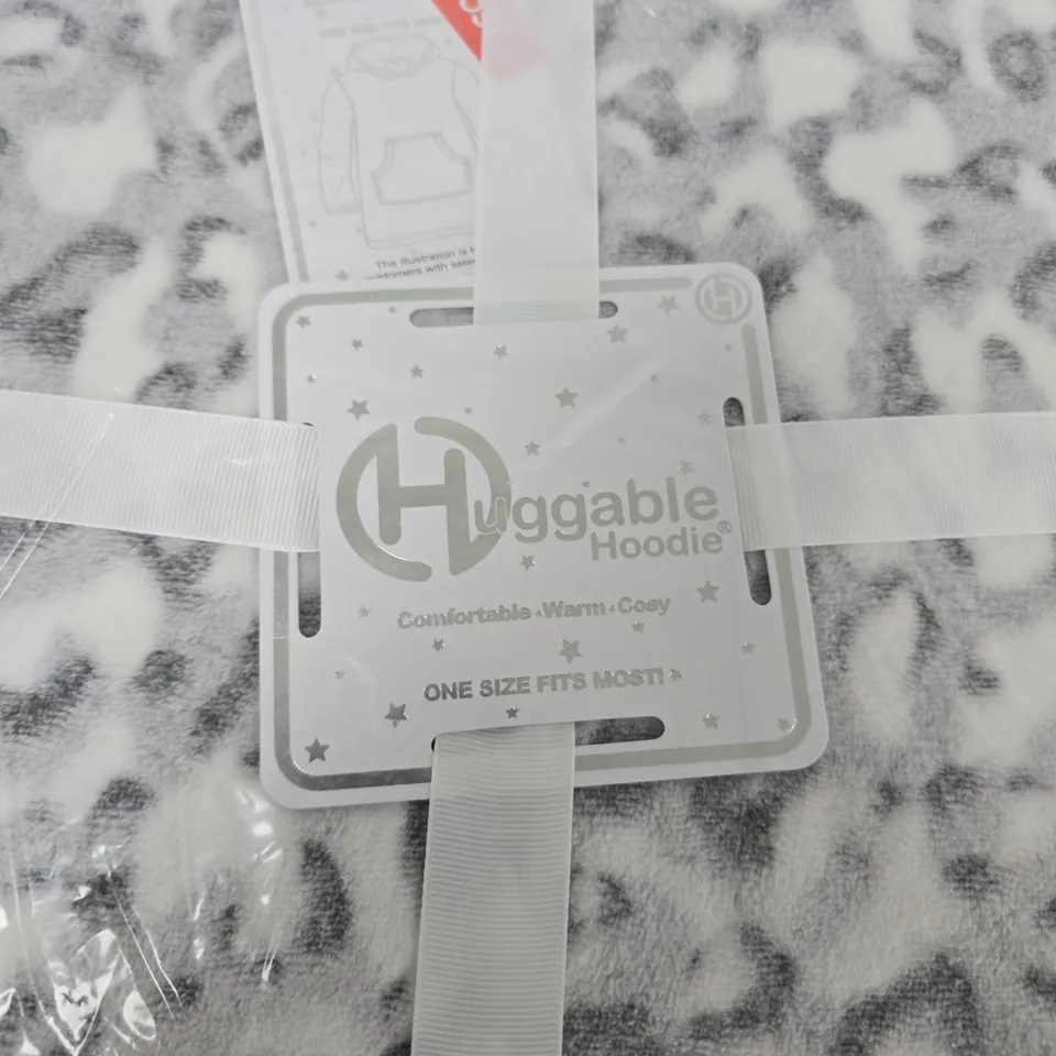 HUGGABLE HOODIE – ONE SIZE FITS MOST FLEECE HOODIE BLANKET