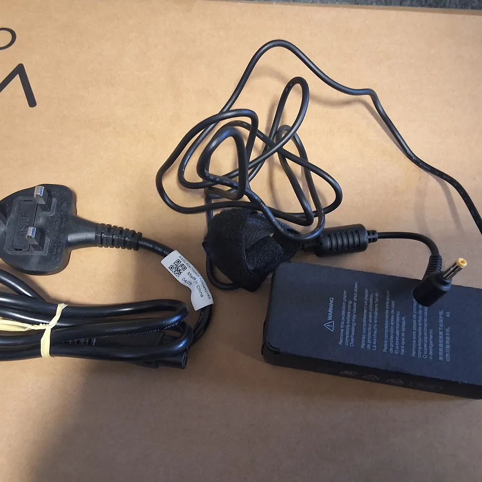 BOXED LENOVO V15 G4 AMN AMD R5 7520U 8GB RAM 512GB SSD LAPTOP IN BLACK