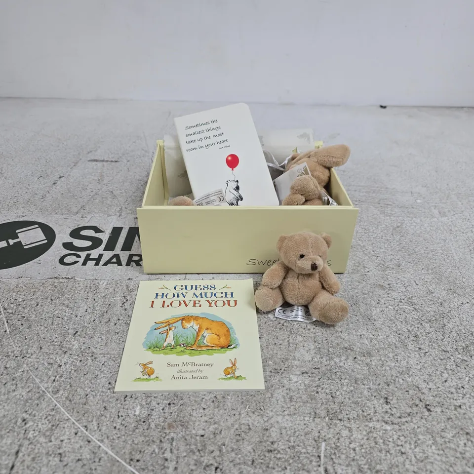SWEET DREAMS BABY GIFT SET TO INCLUDE CARDS, SOFT TOYS ETC