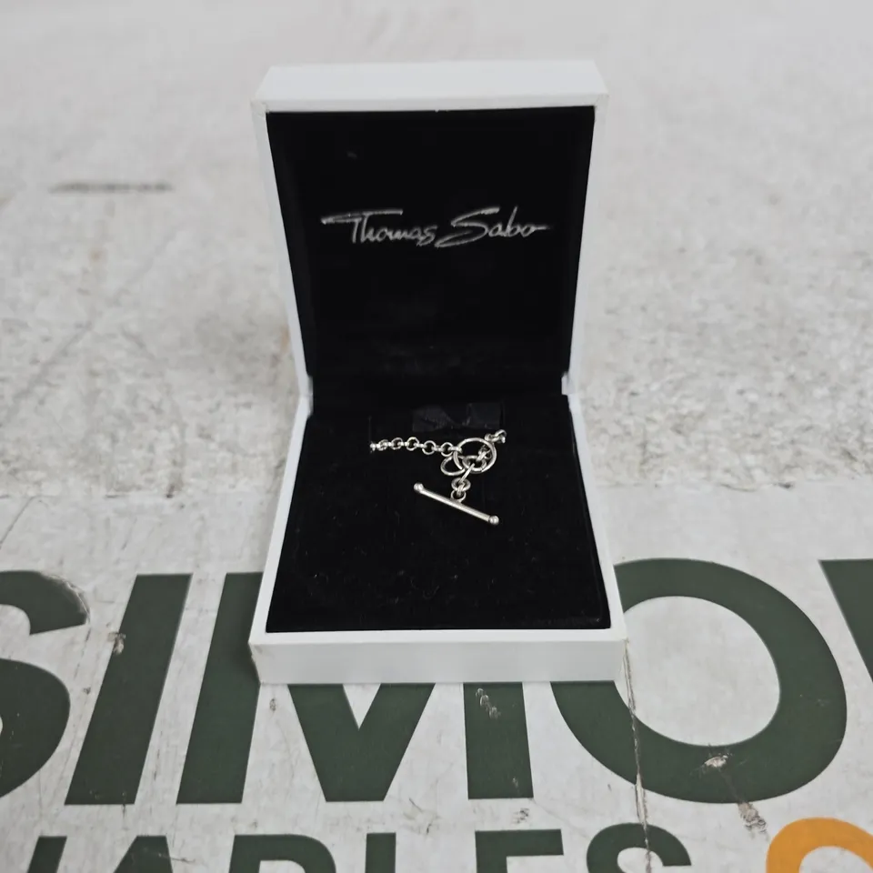 THOMAS SABO SILVER NEKCLACE IN WHITE PRESENTATION BOX