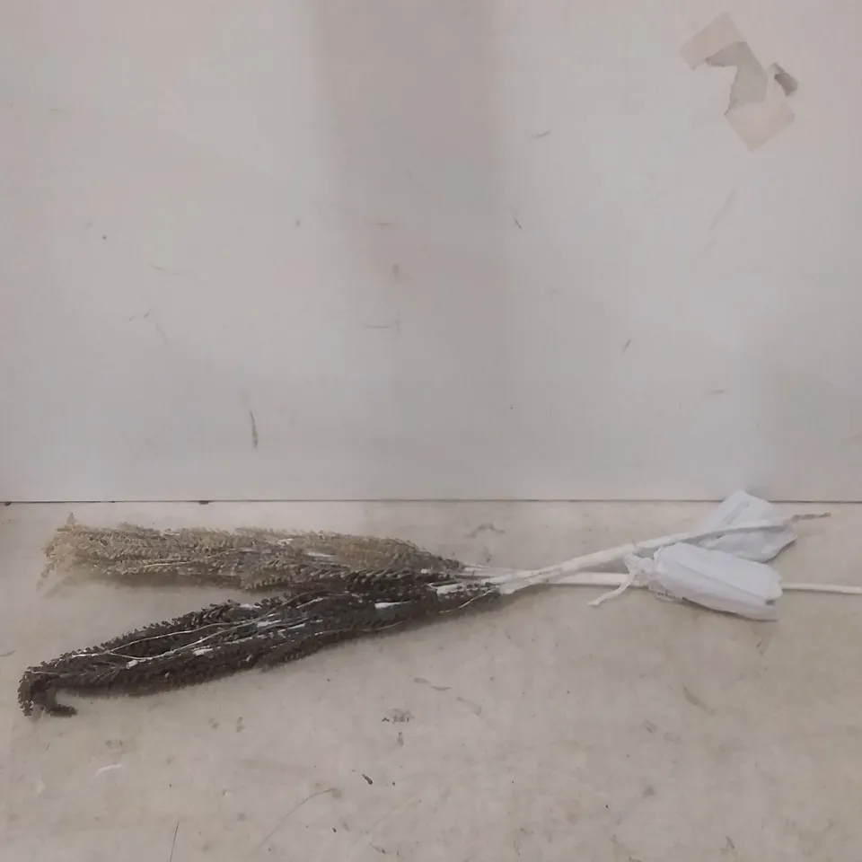 ALISON CORK PRE LIT STEMS