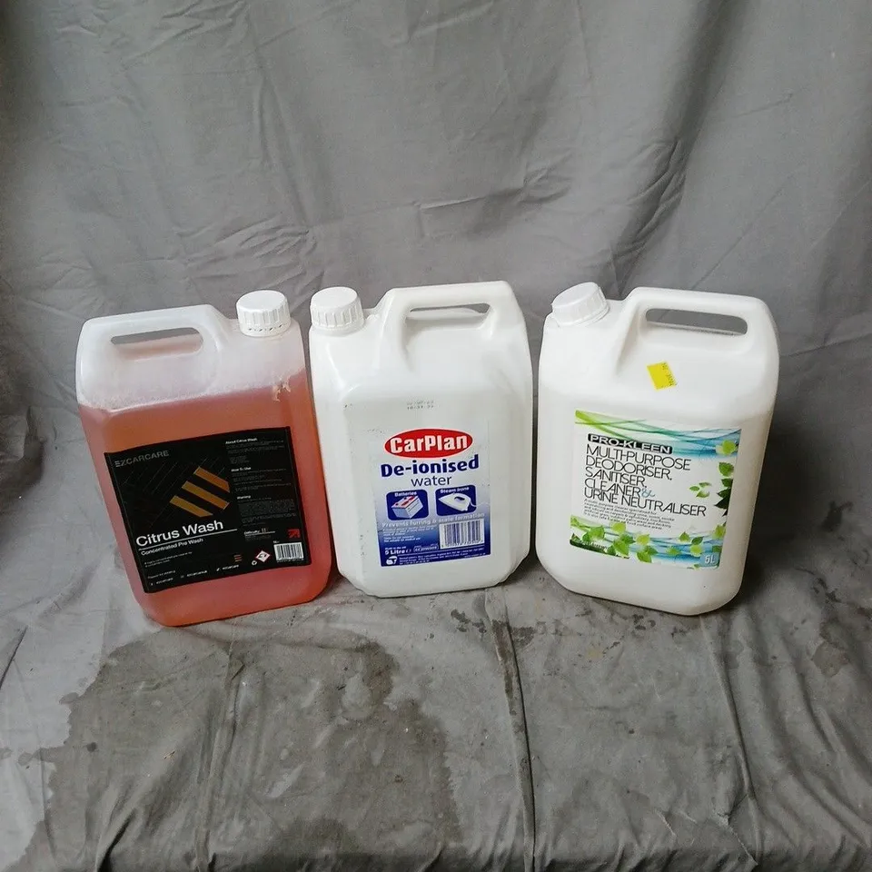 APPROXIMATELY 4 ASSORTED HOUSEHOLD LIQUID PRODUCTS TO INCLUDE PRO KLEEN MULTI PURPOSE 5L, CAR PLAN DE-IONISED WATER 5L, ZCARCARE CITRUS WASH 5L