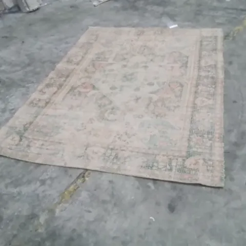 QUALITY DESIGNER AREA RUG - APPROXIMATELY 226X166