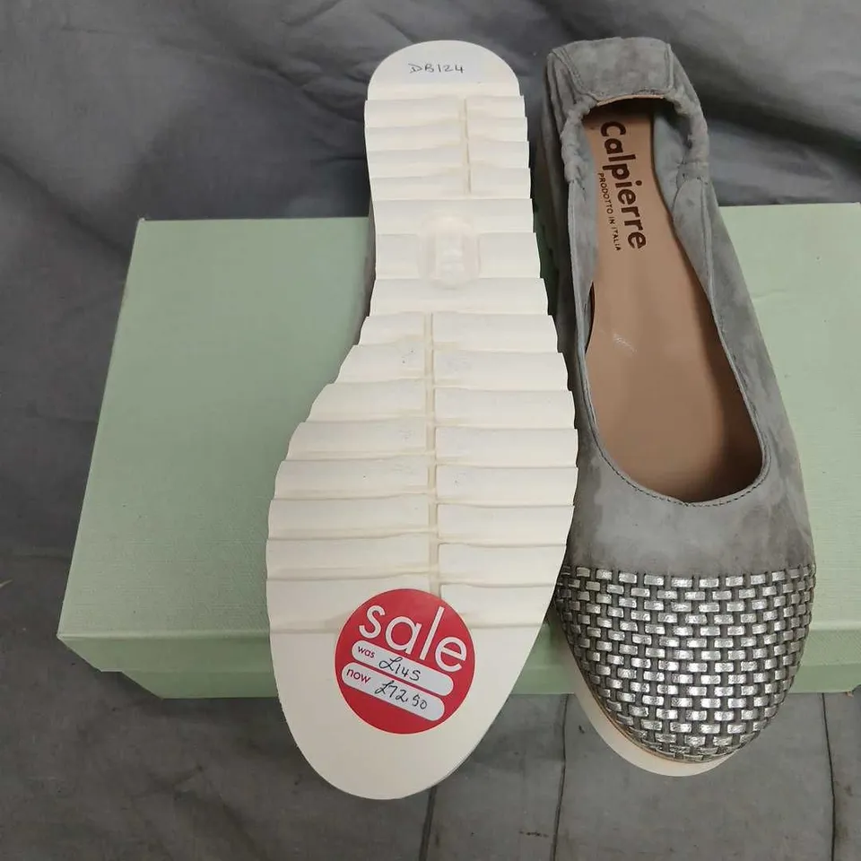 CALPIERRE WOMEN'S DESIGNER SHOES – GREY SUEDE WITH SILVER WOVEN TOE CAP (UK 8 / EU 41)