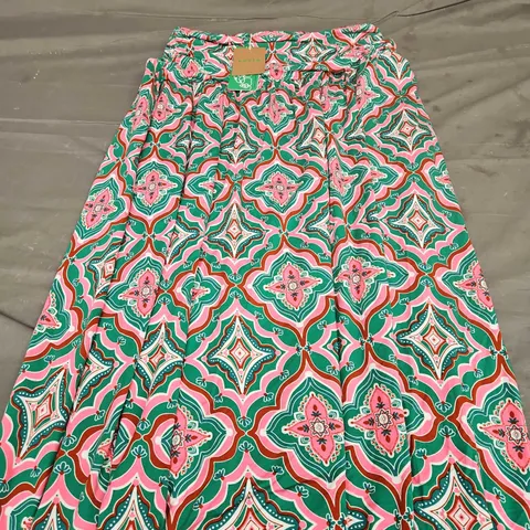 BODEN OCCASSIONAL SUMMER SKIRT - SIZE 10