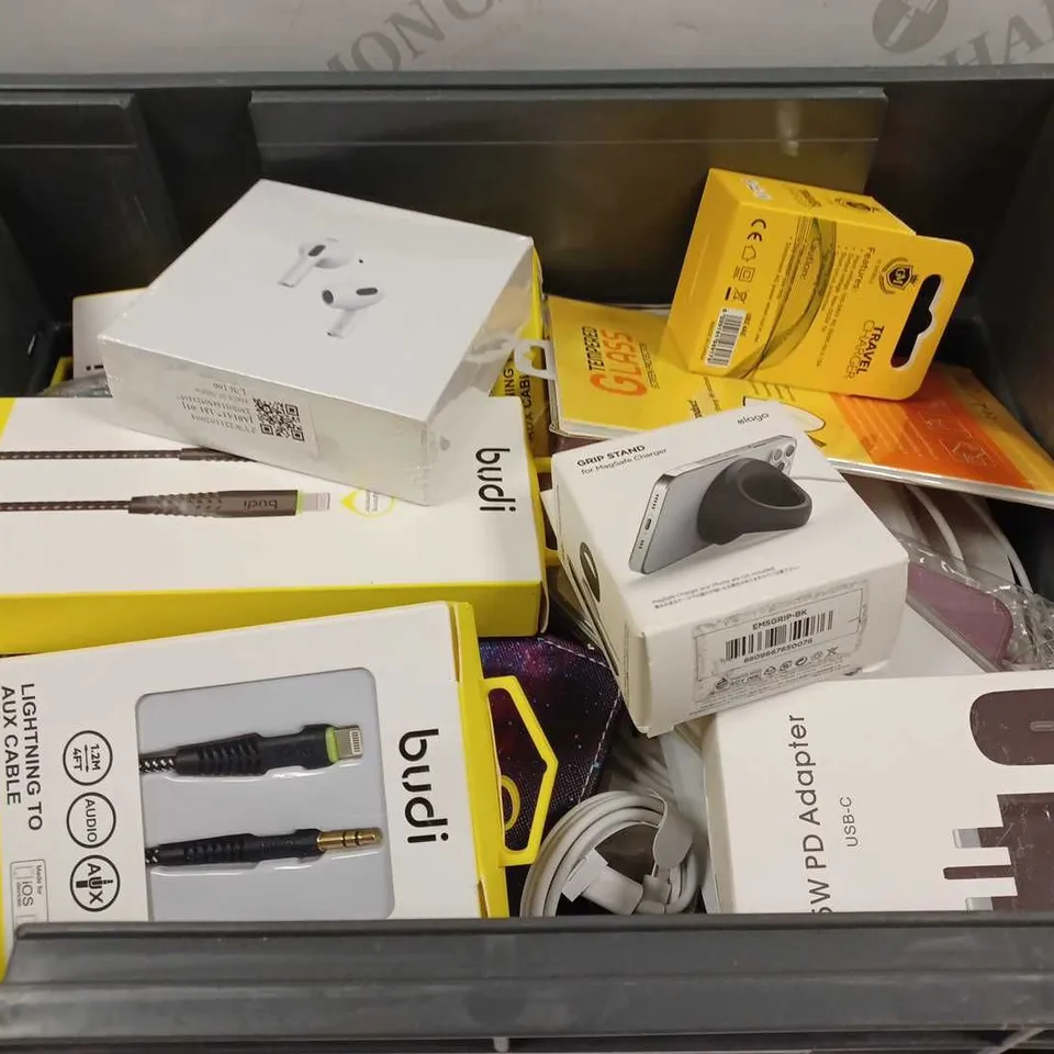 BOX TO CONTAIN APPROX 30 X ASSORTED PHONE ACCESSORIES, INCLUDES PHONE CASES, CHARGING CABLES, EARPHONES ETC 