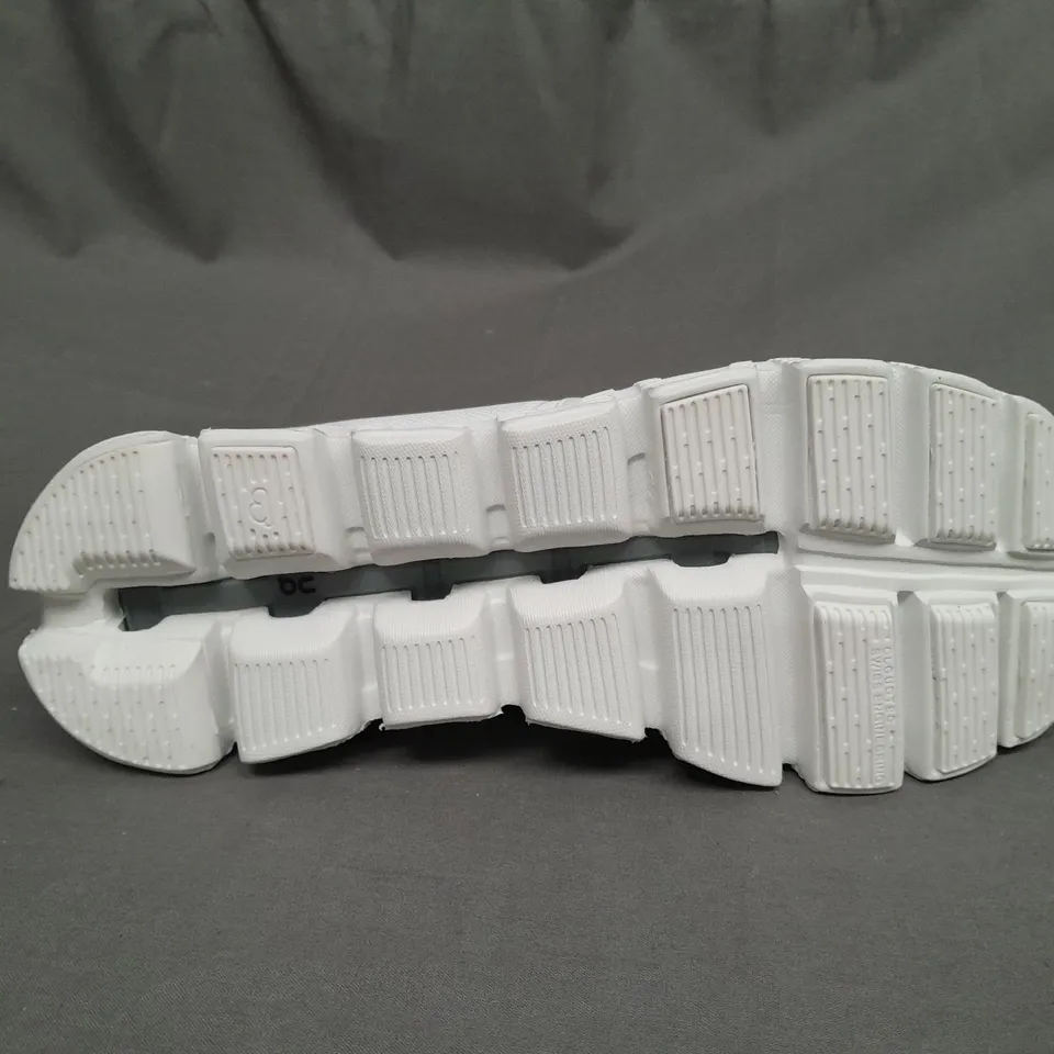 BOXED PAIR OF ON CLOUD - CLOUD 5 ALL WHITE TRAIERS SIZE 6