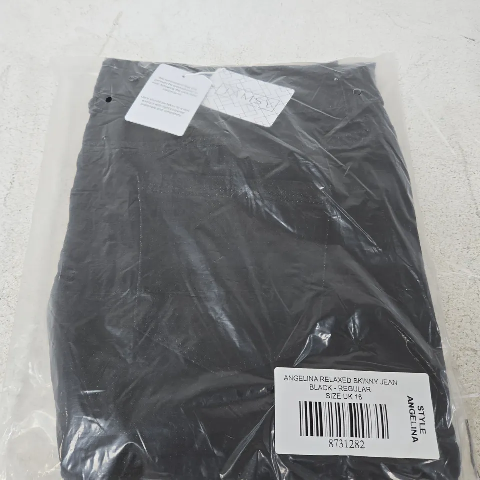 ANGELINA RELAXED SKINNY JEANS – BLACK, UK 16 REGULAR