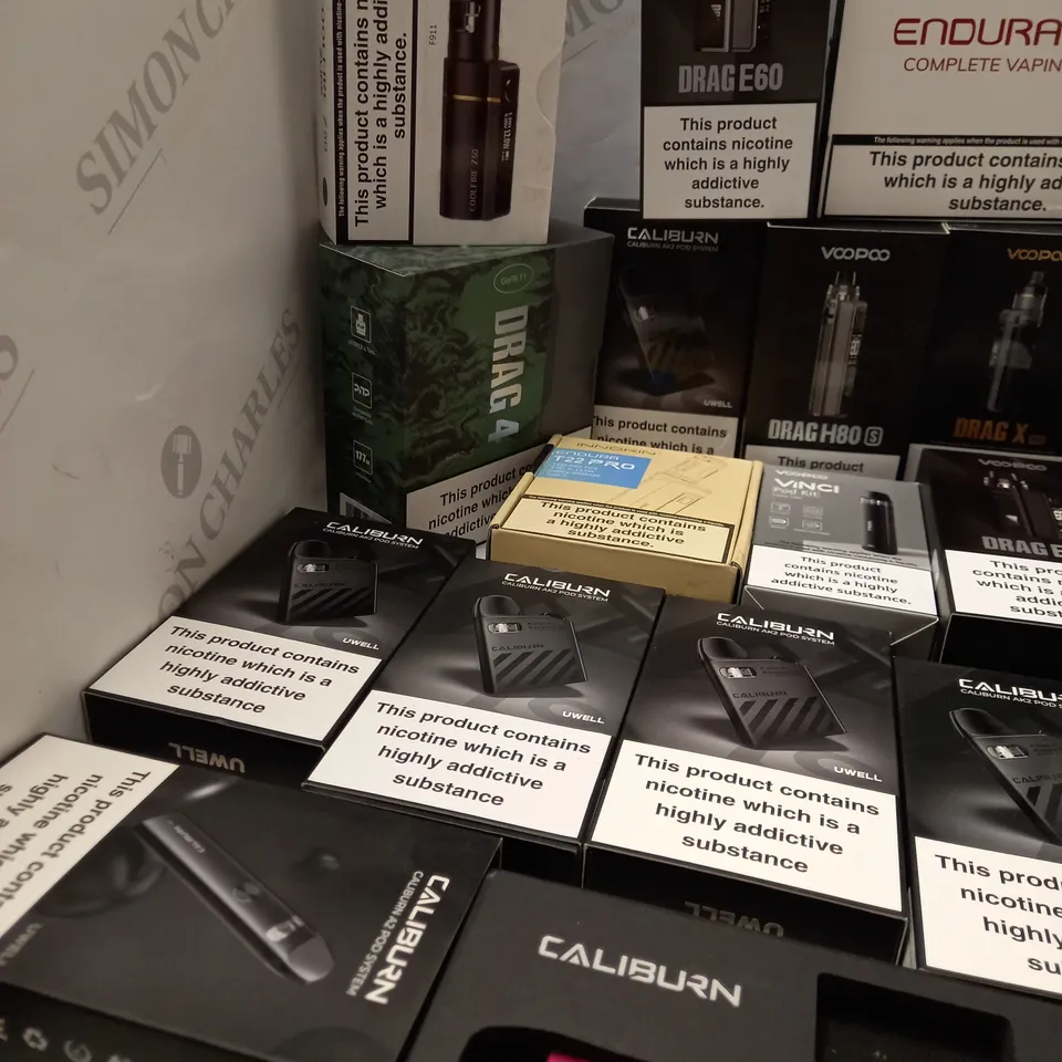 LOT OF APPROX 30 TO INCLUDE VOOPOO DRAG H80 , INNOKIN ENDURA T22 PRO , UWELL CALIBURN , ENDURA T18E VAPING SYSTEM , ETC