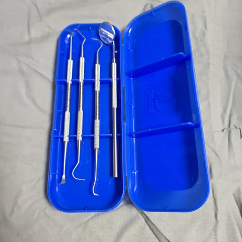 APPROXIMATELY 20 ZAYRAZ ORAL HYGIENE KIT – FOUR TOOLS INCLUDED (BLUE CASE)