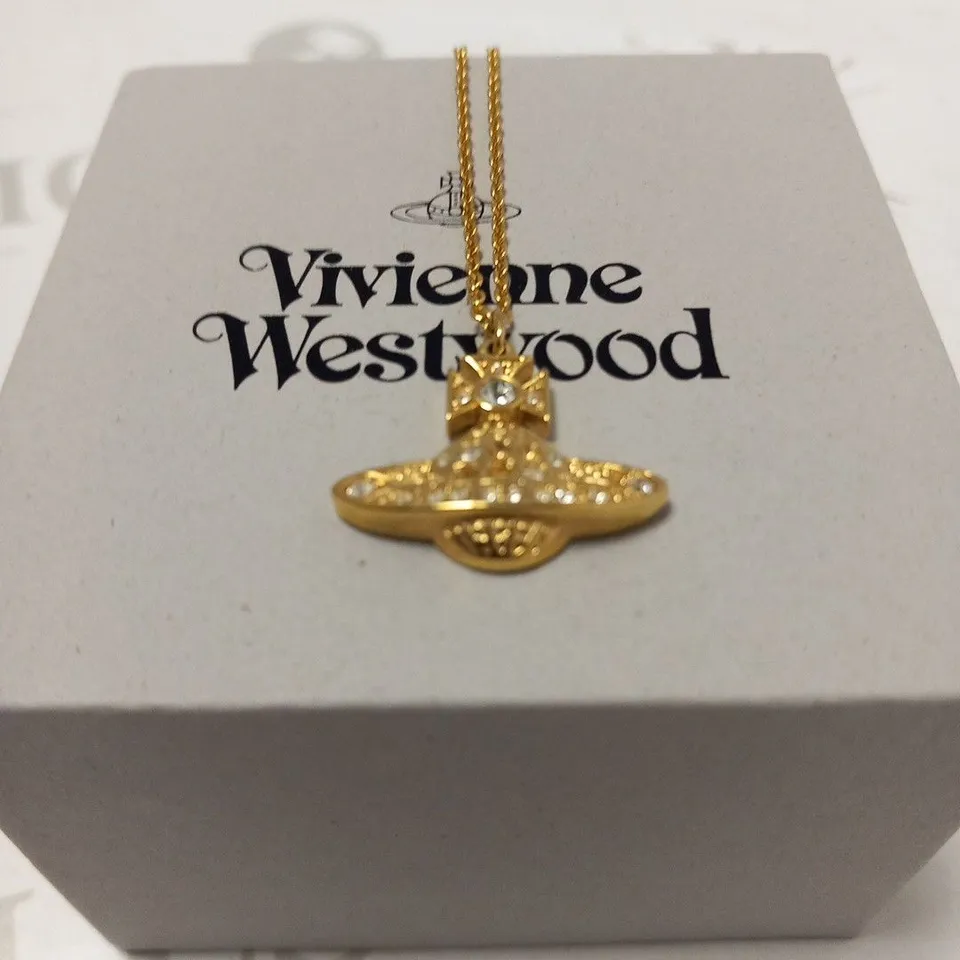 BOXED VIVIENNE WESTWOOD BAS RELIEF PENDANT