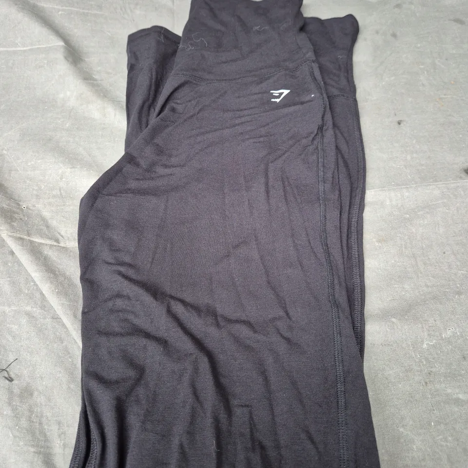 GYMSHARK COTTON FLARED LEGGINGS - SIZE LARGE
