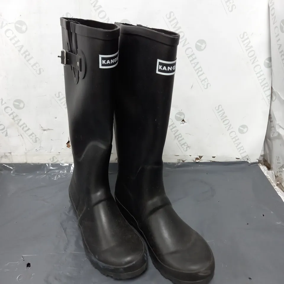 PAIR OF KANGOL HIGH RISE BLACK WELLINGTON BOOTS - 5