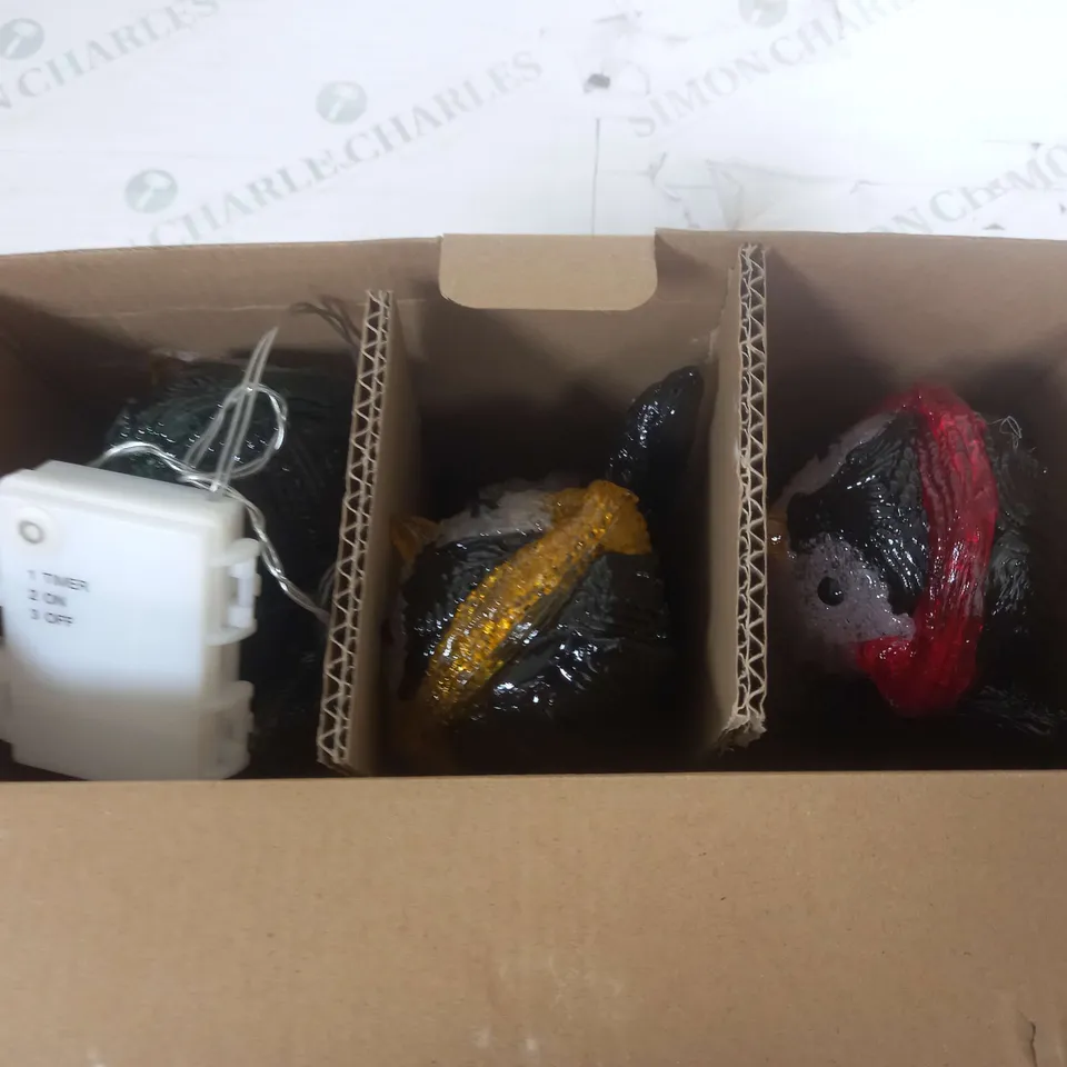 LOT OF 5 BRAND NEW 3-PACK BOXES OF ACRYLIC LED PENGUIN FAMILIES