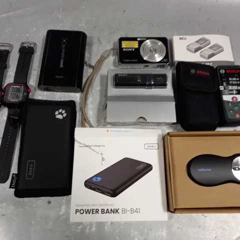 LOT OF 9 ASSORTED TECH ITEMS TO INCLUDE BOSCH LASER LEVEL, ELGATO GAME CAPTURE AND INIU POWER BANK