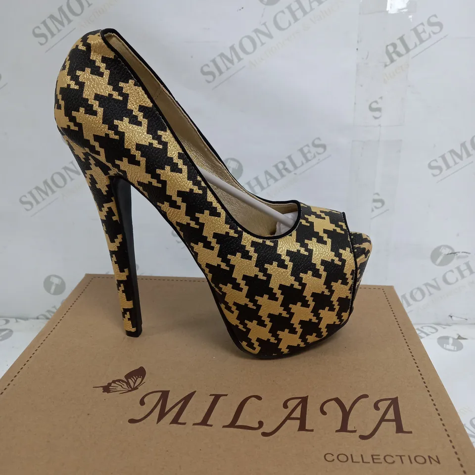 BOX OF 5 PAIRS OF MILAYA BLACK & GOLD HIGH HEELS 