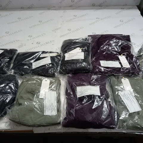 BAG OF APPROX 10 ASSORTED CLOTHING ITEMS TO INCLUDE - MAISON DE NIMES
