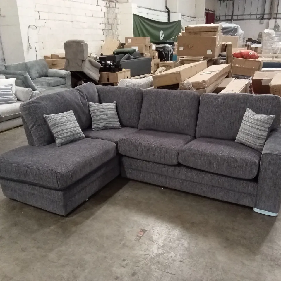 MINC FABRIC CORNER CHAISE SOFA RRP £1999