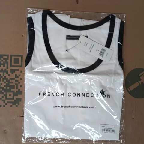 BAGGED FRENCH CONNECTION VEST TOP IN WHITE/MARINE SIZE MEDIUM