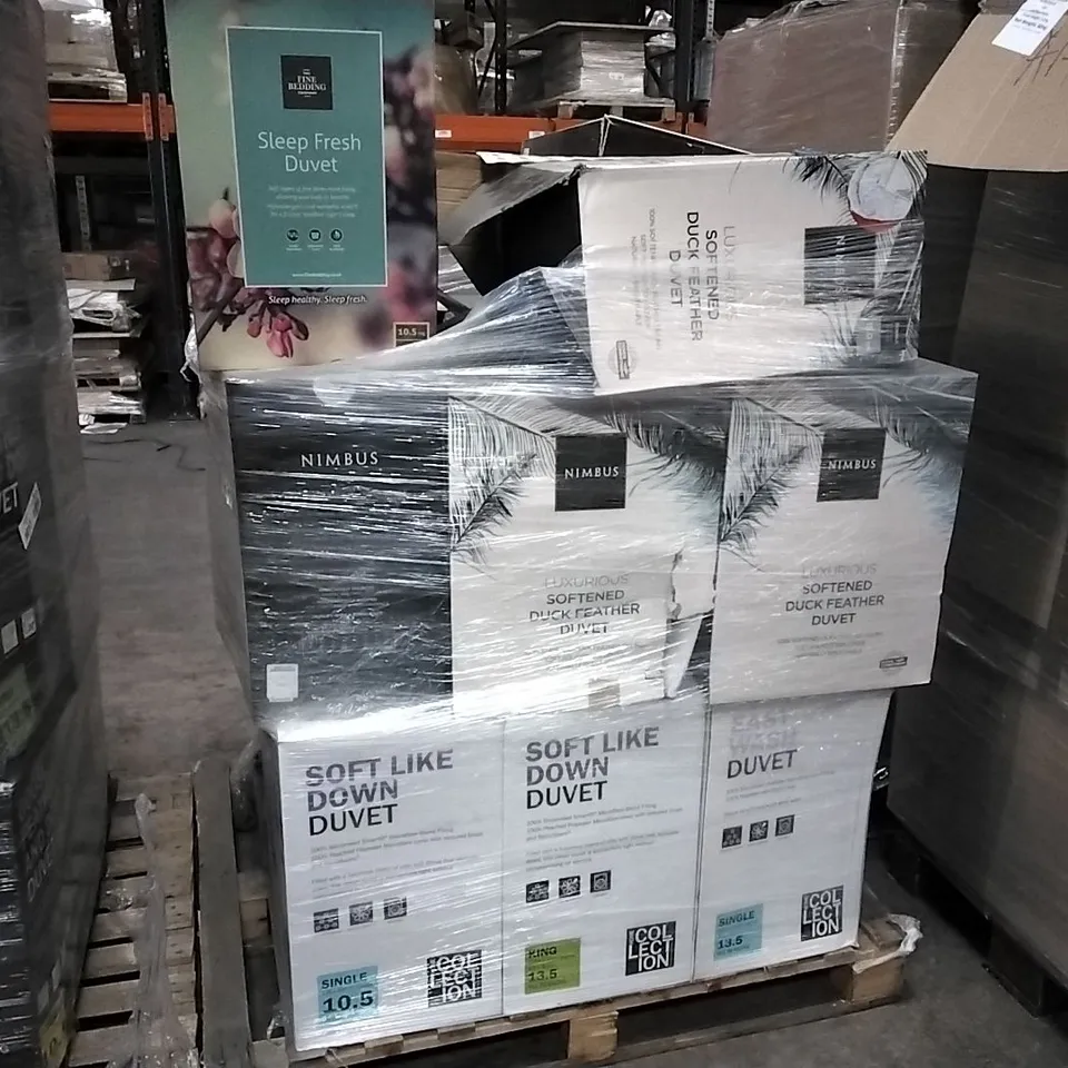 PALLET OF ASSORTED ITEMS TO INCLUDE: NIMBUS LUXURIOUS SOFT DUCK FEATHERED DUVETS, THE FINE BEDDING Co SLERP FRESH DUVET 