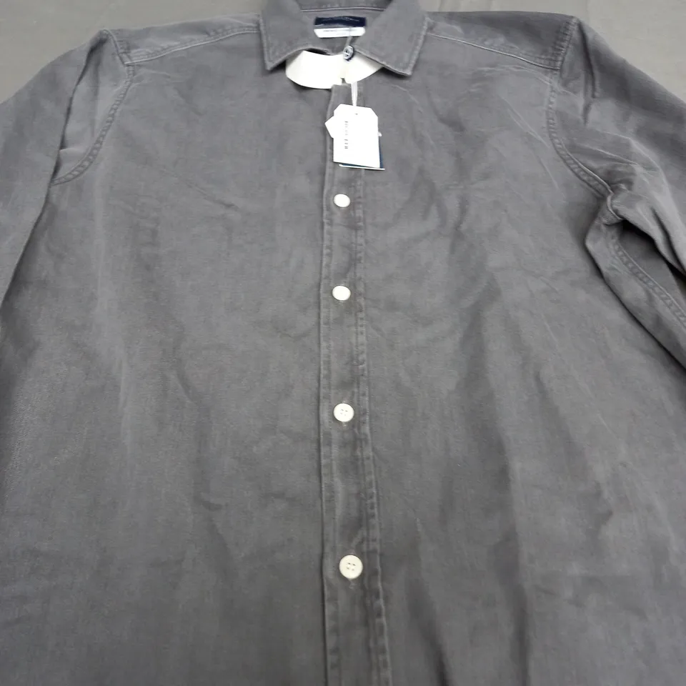 MR MARVIS LIGHT GREY HEAVY WEIGHTED SHIRT - LARGE