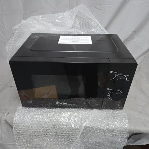SWAN 20L 700W MANUAL MICROWAVE - BLACK - COLLECTION ONLY 