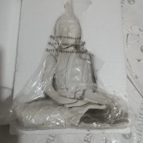 KELLY HOPPENS BUDDHA STATUE