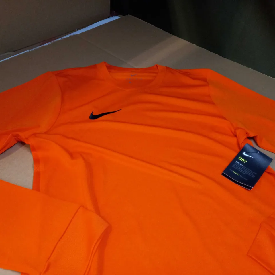 NIKE DRI-FIT VIBRANT ORANGE BASE LAYER - SMALL