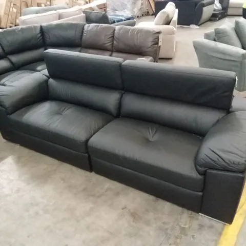 DESIGNER 4 SEATER BLACK LEATHER SOFA WITH ADJUSTABLE HEADREST