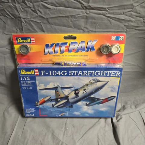REVELL F-104G STARFIGHTER MODEL KIT, 1:72, BOXED (KIT PAK)