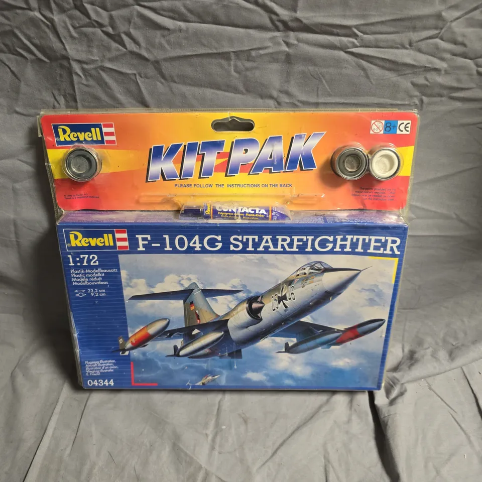 REVELL F-104G STARFIGHTER MODEL KIT, 1:72, BOXED (KIT PAK)