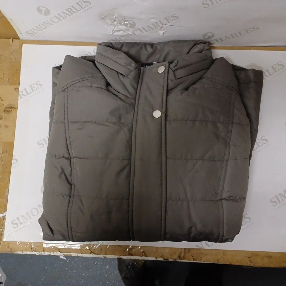 CENTIGRADE LIGHTWEIGHT ZIP FRONT QUILTED COAT WITH POCKETS AND HIDDEN HOOD - GREY, XL