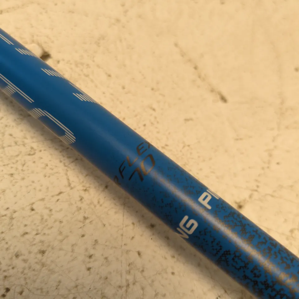 PING GOLF DRIVER WITH BLUE SHAFT AND GOLF PRIDE GRIP
