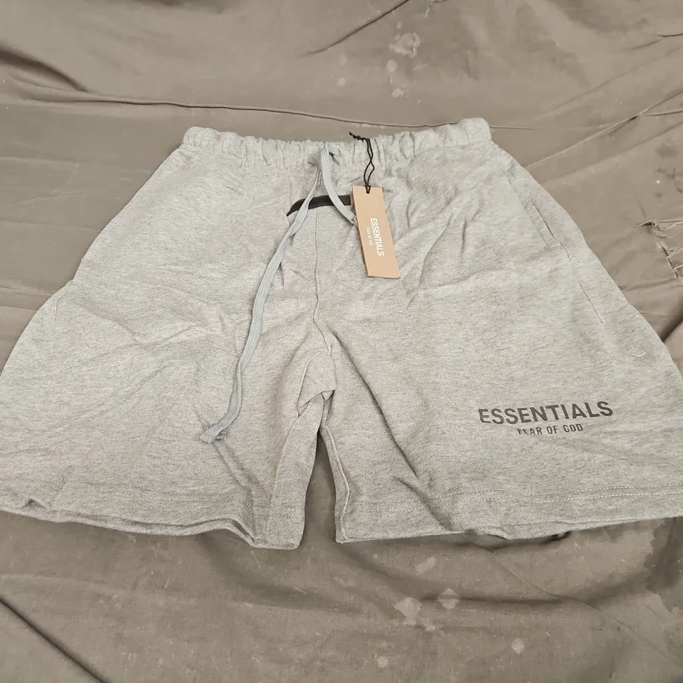ESSENTIALS FEAR OF GOD FLEECE SHORTS - SIZE M
