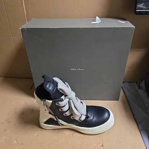 RICK OWENS HIGH-TOP SNEAKER – BLACK/OFF-WHITE, MEN'S - EUR SIZE 39 