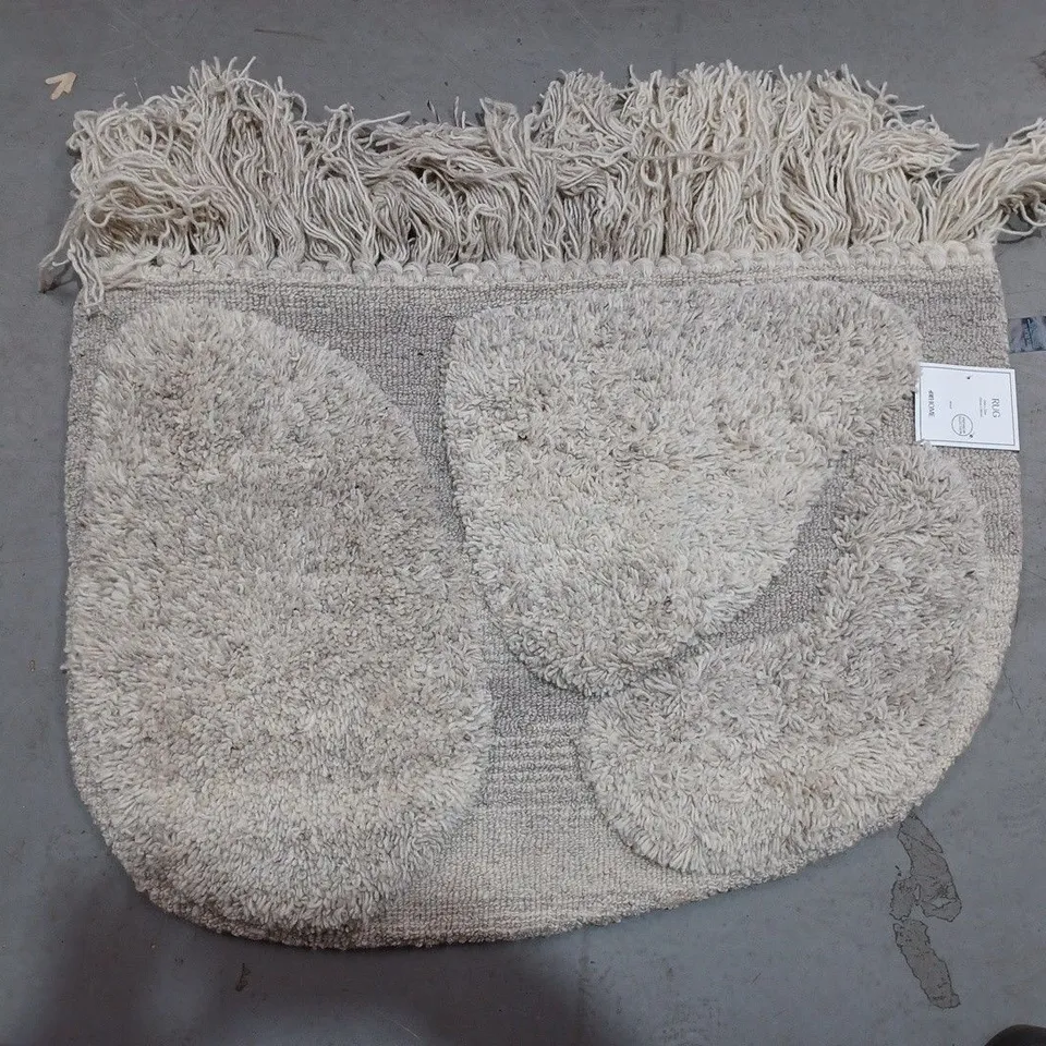 H&M HOME 60 X 90CM WOOL RUG 
