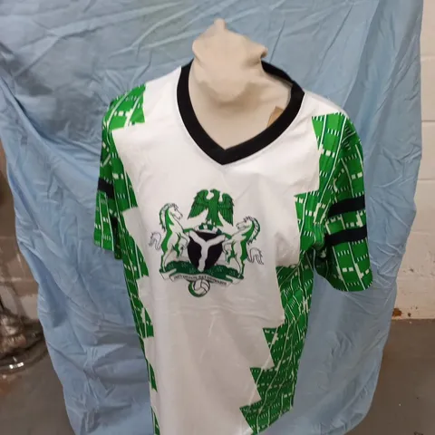 NIKE NIGERIA FOOTBALL FEDERATION MENS JERSEY – WHITE WITH GREEN ACCENTS, SIZE M