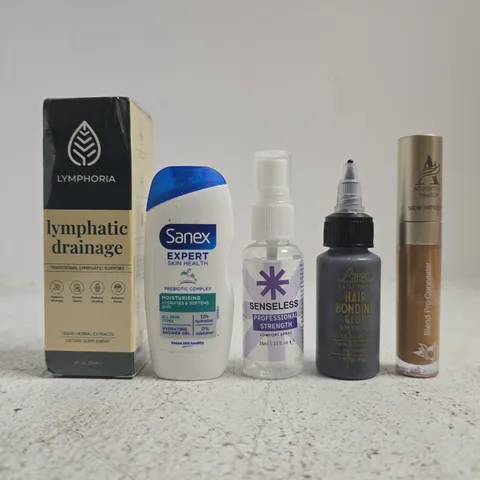 APPROXIMATELY 15 ASSORTED COSMETIC ITEMS INCLUDING VARIOUS MAKES AND BRANDS - COLLECTION ONLY