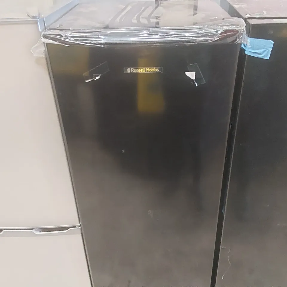 RUSSELL HOBBS UPRIGHT 55CM WIDE FREEZER