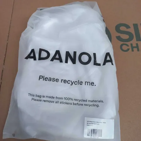 ADANOLA SOFT MODAL SHORT SLEEVES TOP β WHITE, UK XXL